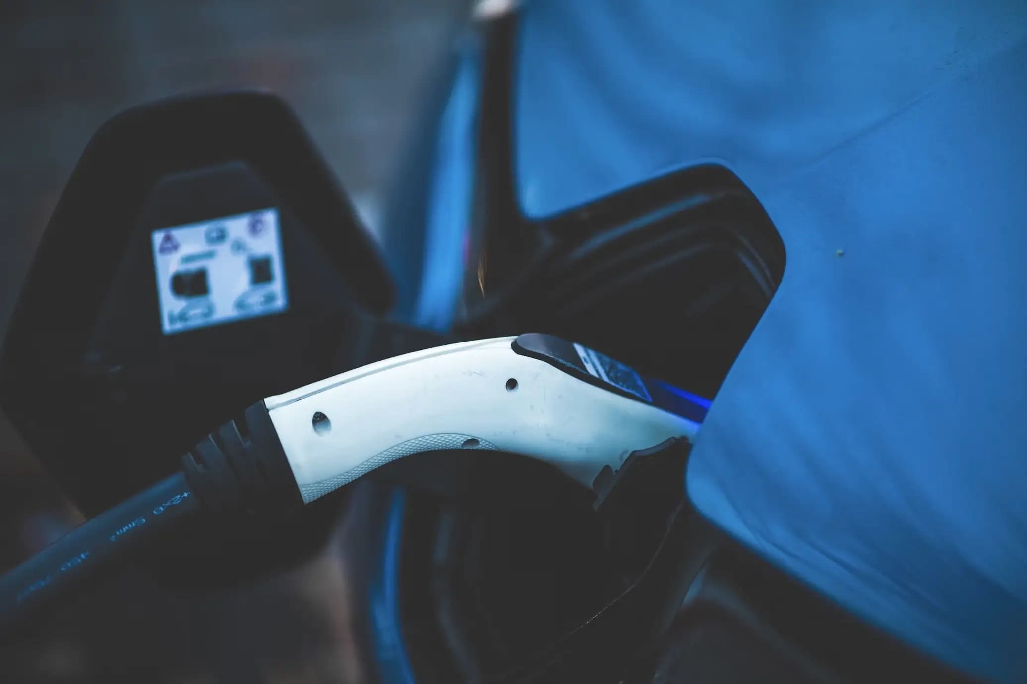 4 ventajas de las baterías para autos eléctricos en Panamá