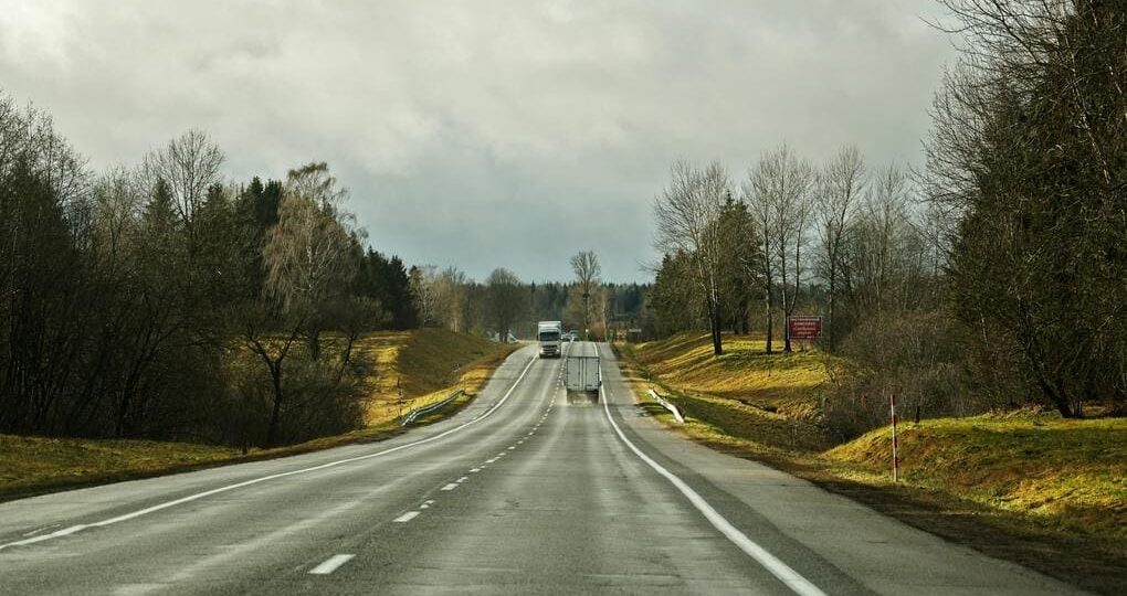 Cómo elegir servicios de transporte terrestre en República Dominicana